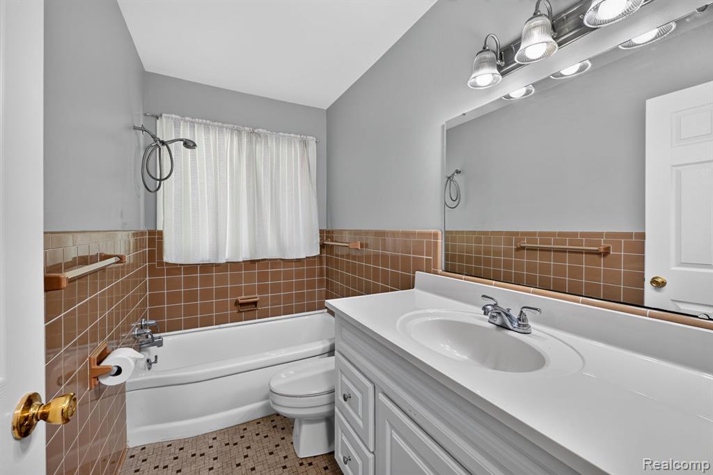 4877 Orchard Lane Property Photo 40