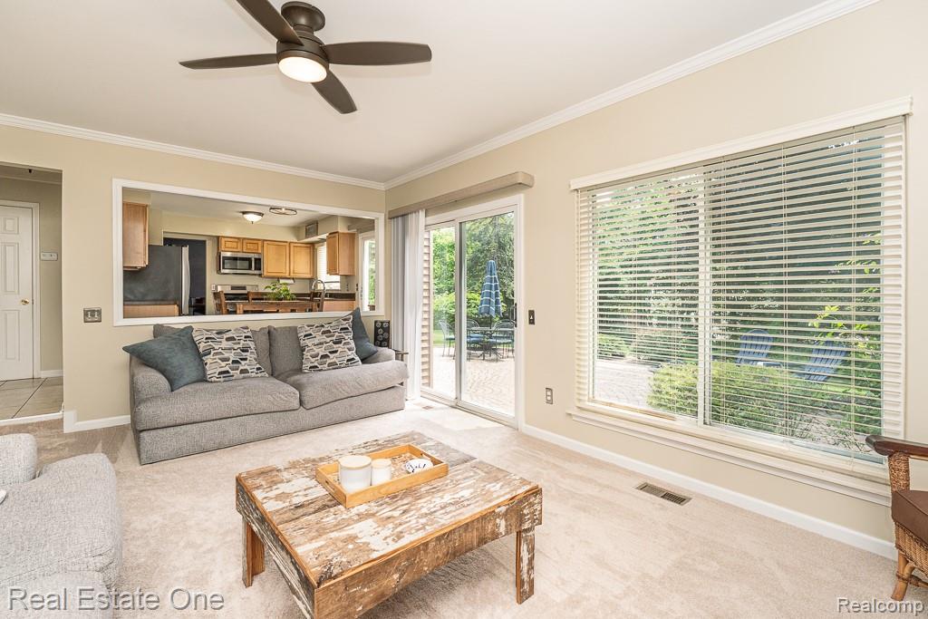 606 Whitney Drive Property Photo 18