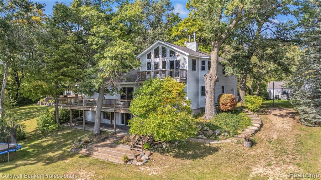 1325 Elkhorn Lake Road Property Photo 1