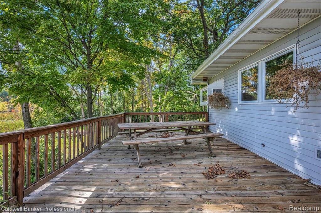 1325 Elkhorn Lake Road Property Photo 14
