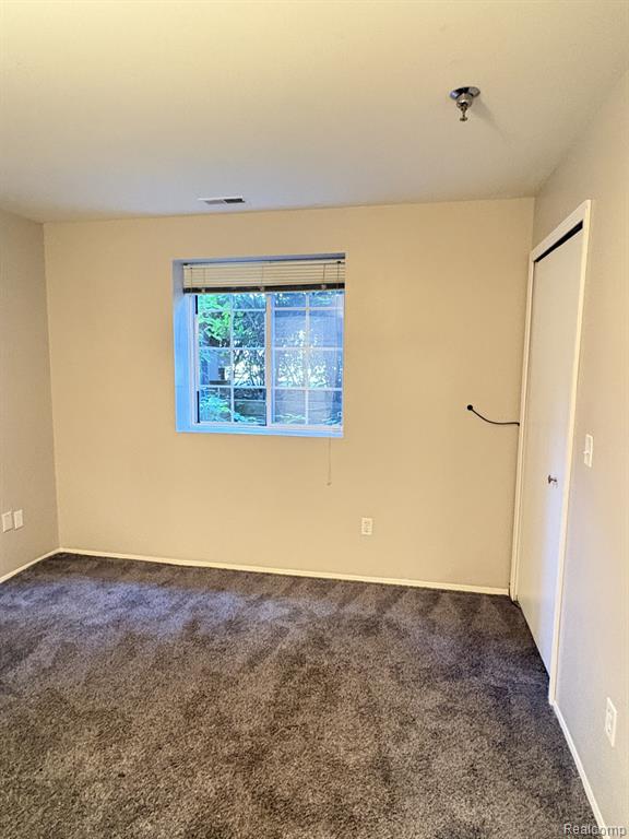 23322 Poplar Drive Property Photo 7
