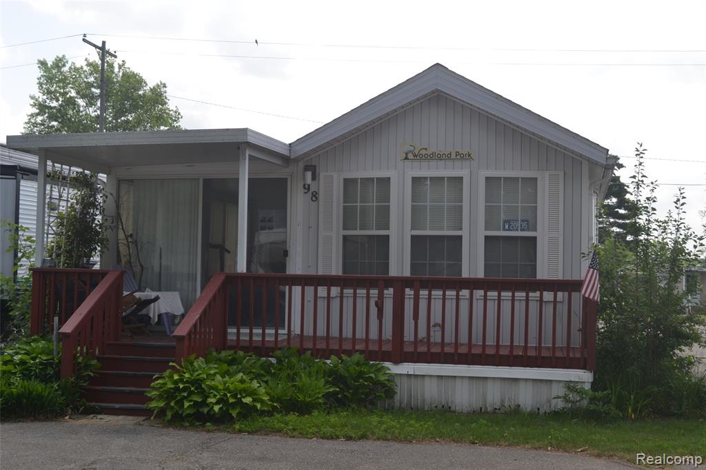 1140 S Ortonville Rd Unit 98 Road Property Photo 1