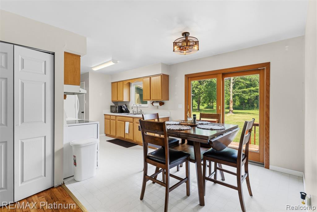8370 W Rolston Road Property Photo 10