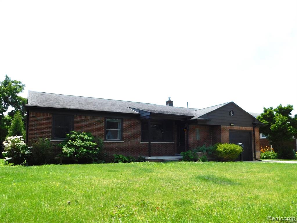16740 College Property Photo 1