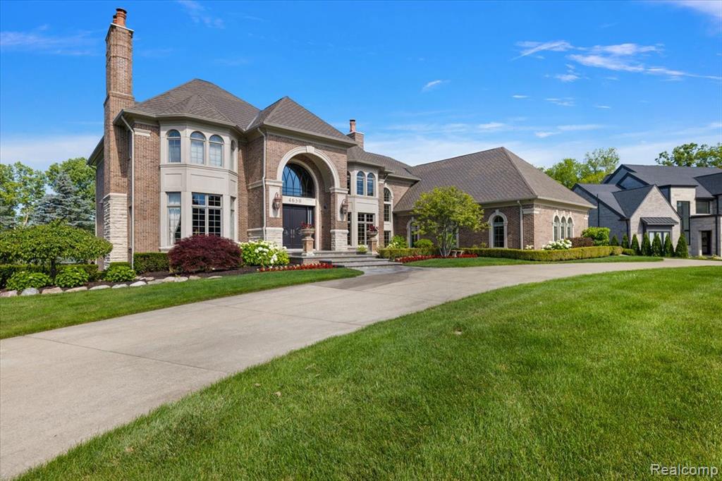 4650 Gatehouse Court Property Photo 4