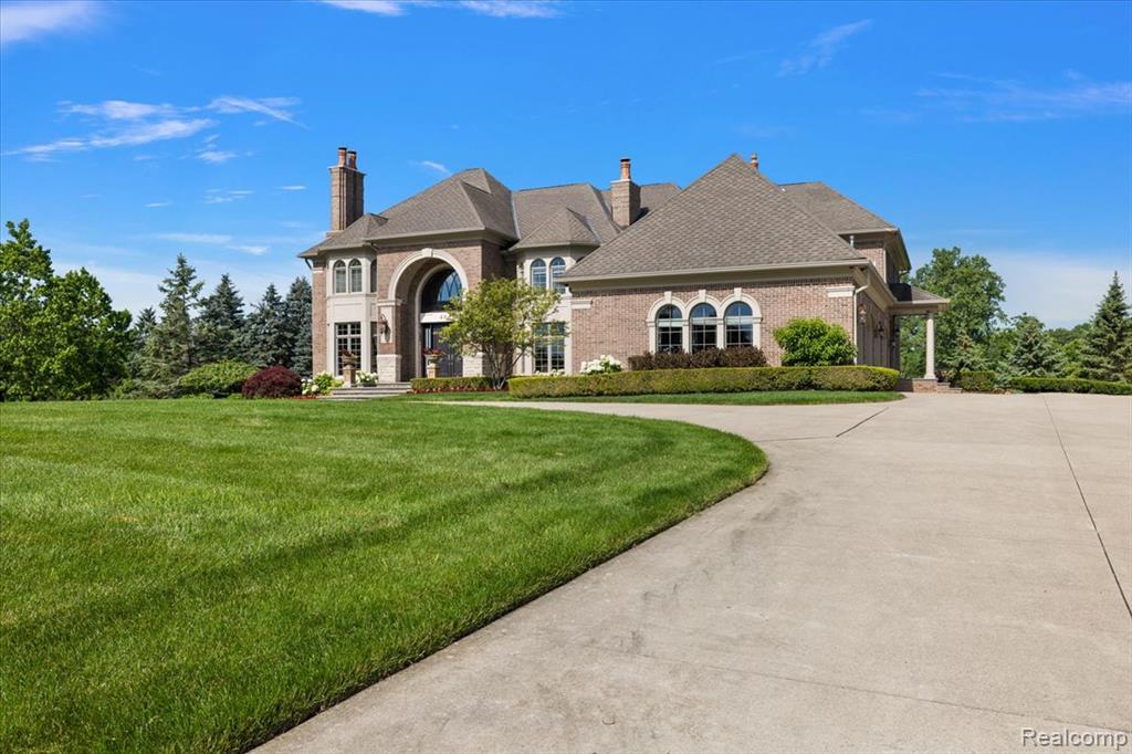 4650 Gatehouse Court Property Photo 8