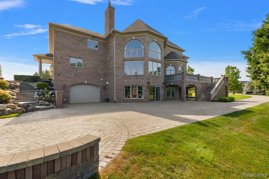 4650 Gatehouse Court Property Photo 12