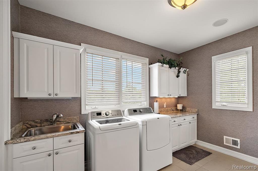 4650 Gatehouse Court Property Photo 30