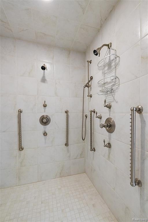 4650 Gatehouse Court Property Photo 40