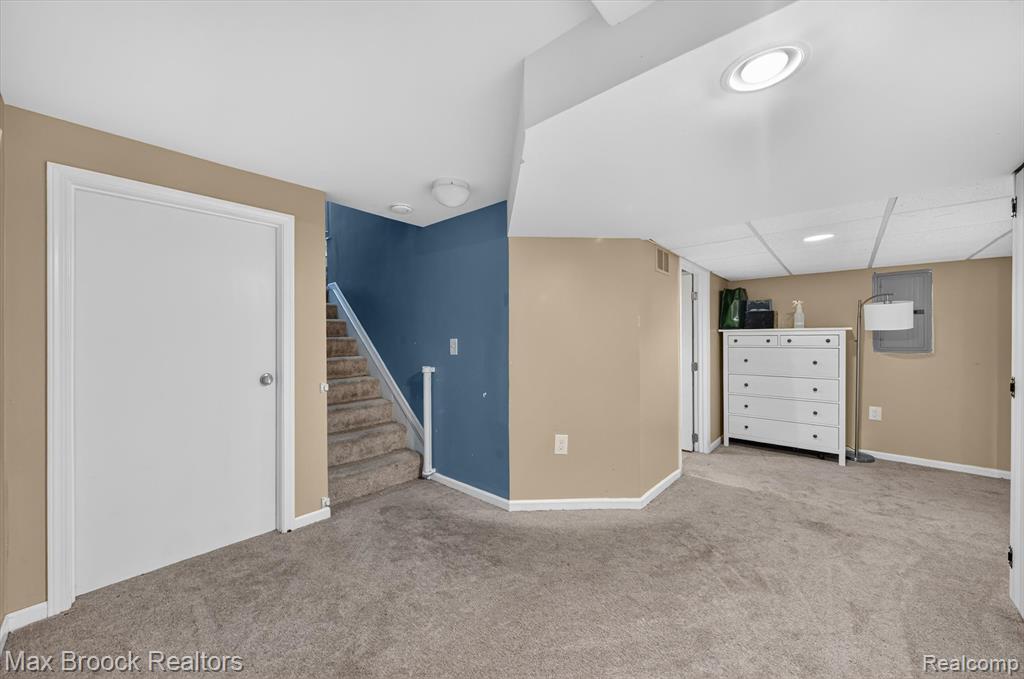 1124 E Windemere Avenue Property Photo 29