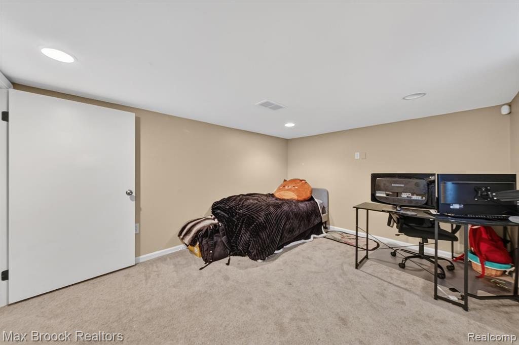 1124 E Windemere Avenue Property Photo 35