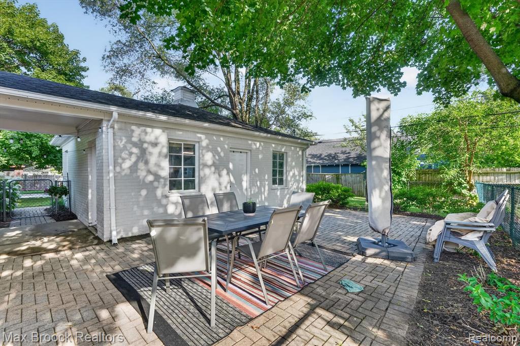 1124 E Windemere Avenue Property Photo 37