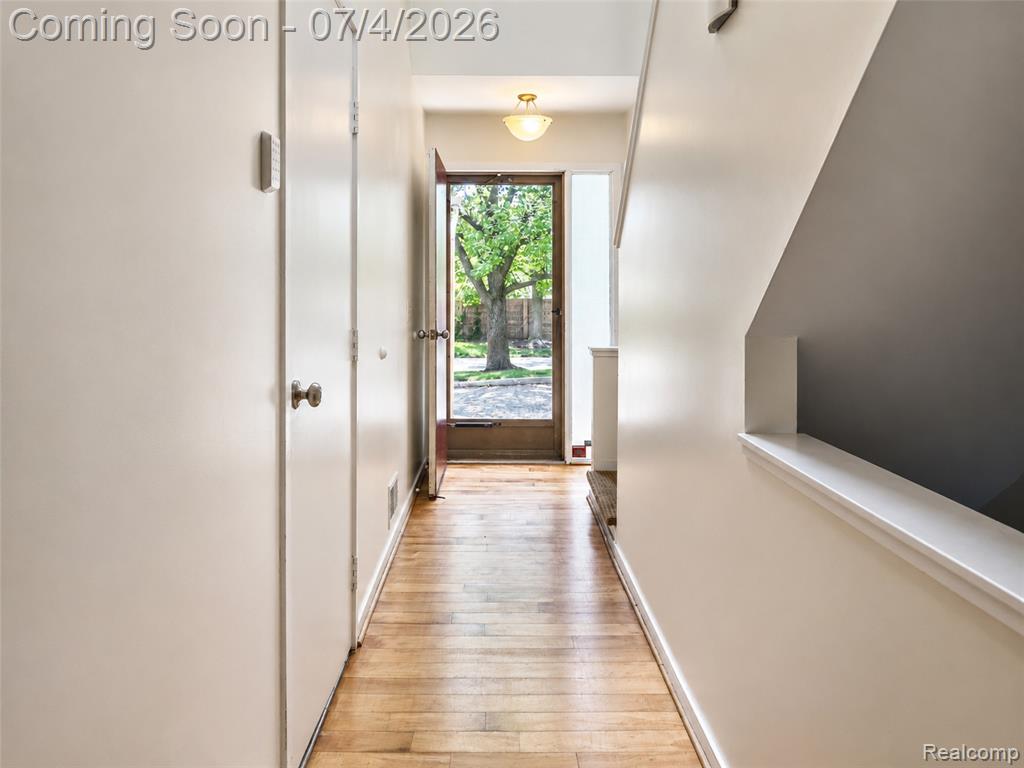 754 Ashley Circle Property Photo 8
