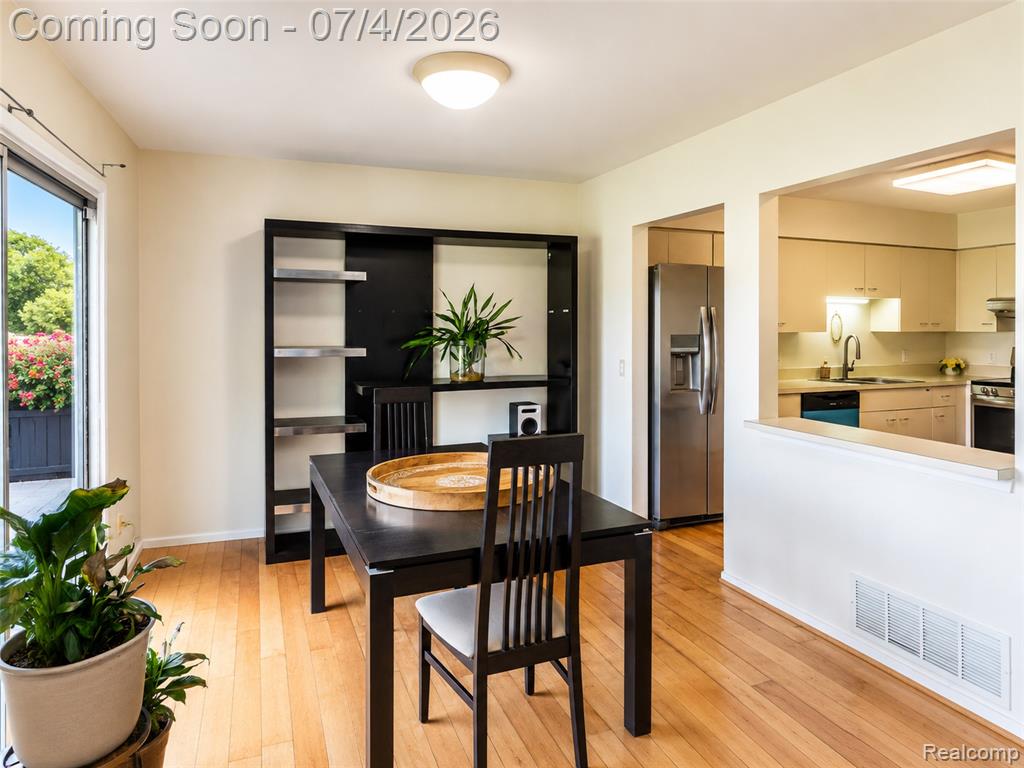 754 Ashley Circle Property Photo 12