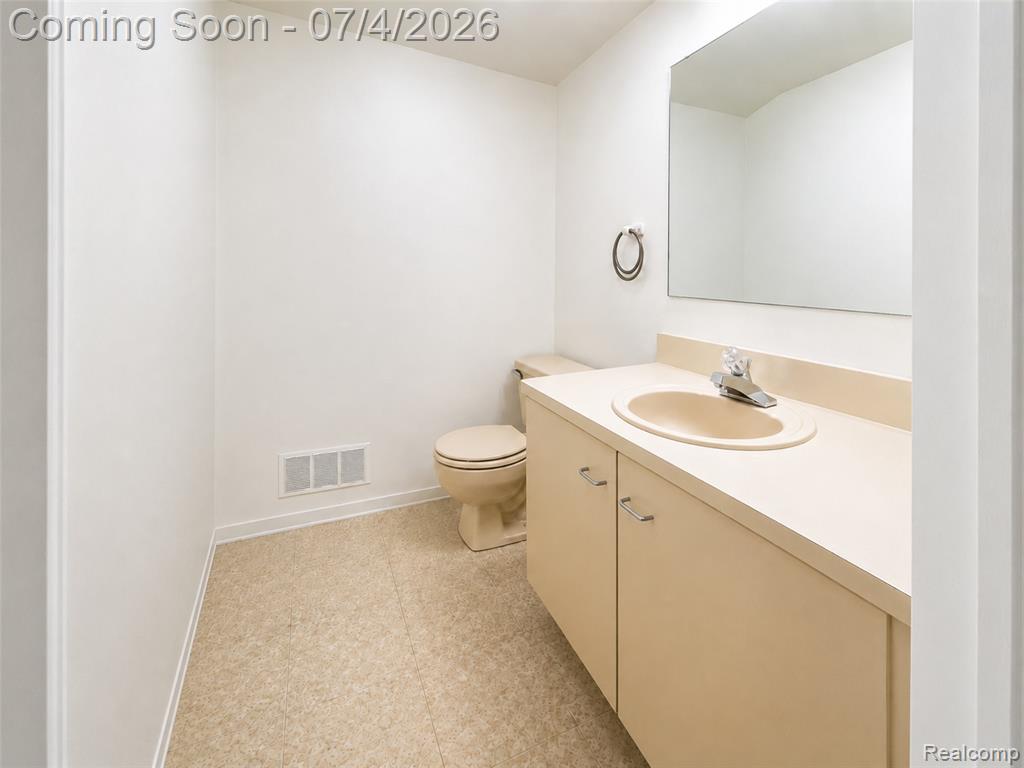 754 Ashley Circle Property Photo 31