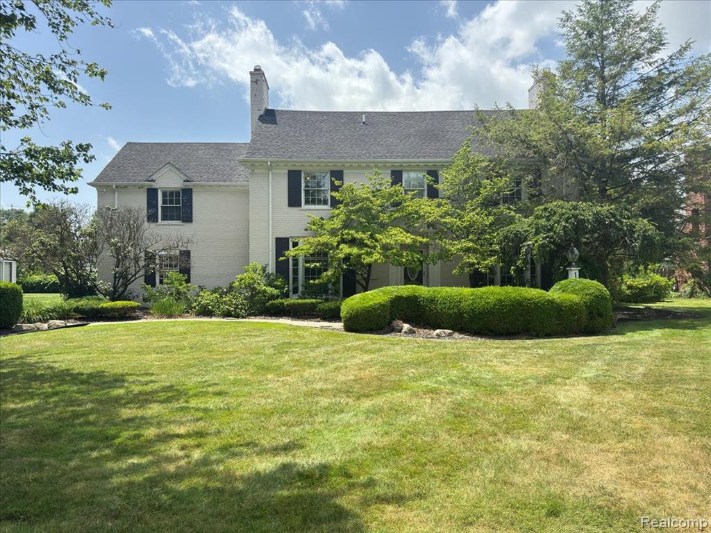 1051 Devonshire Road Property Photo 1