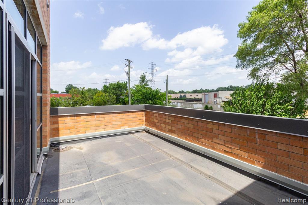 322 E Harrison Avenue Property Photo 11