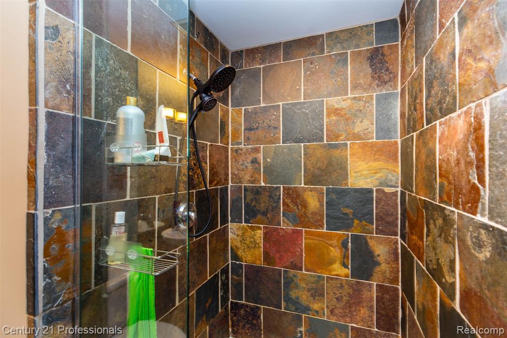 322 E Harrison Avenue Property Photo 17