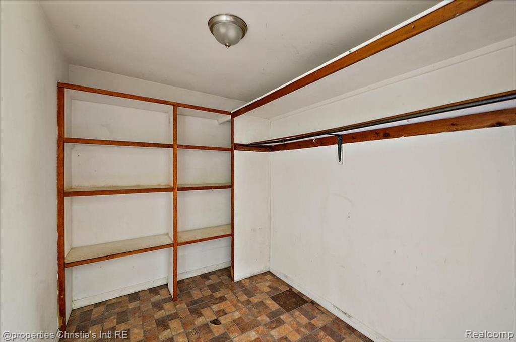 20127 Birwood Street Property Photo 25