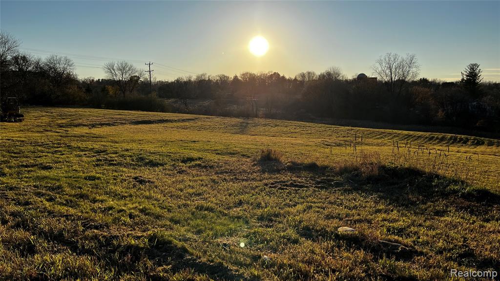 11111 Brewer Rd Property Photo 2