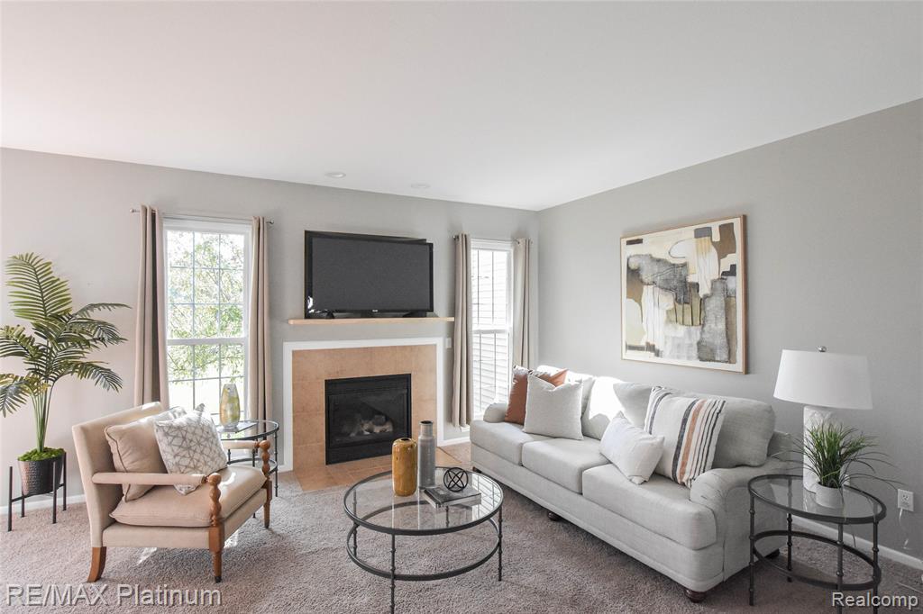 1661 Sanctuary Circle Property Photo 3