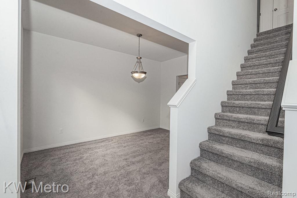 34641 John Bartley Circle Property Photo 2