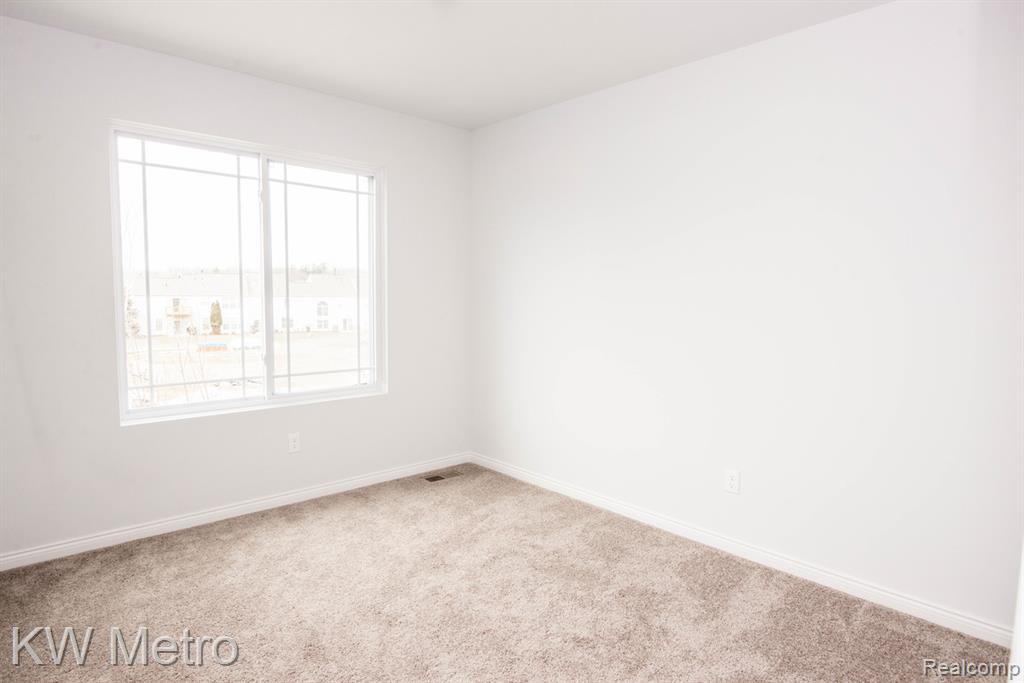 34641 John Bartley Circle Property Photo 14