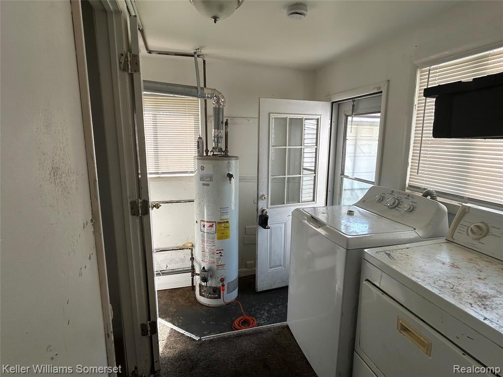 23076 Melrose Avenue Property Photo 18