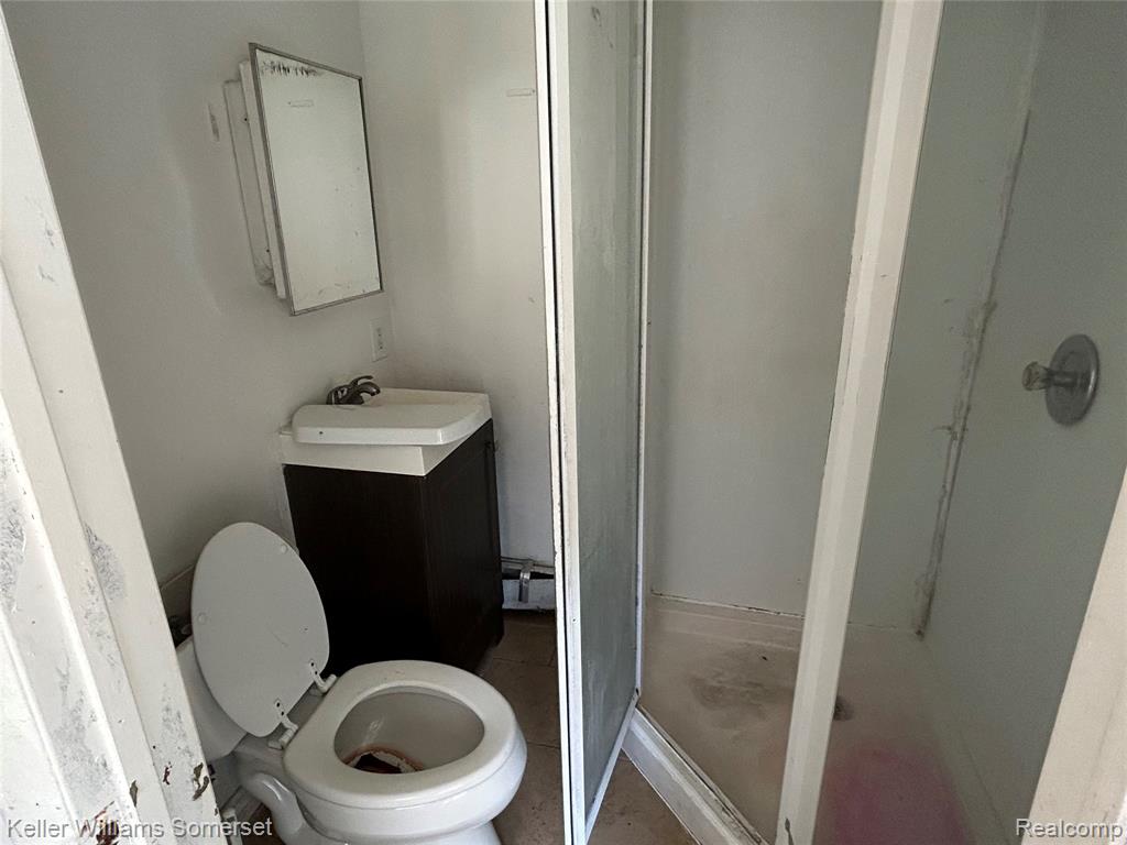 23076 Melrose Avenue Property Photo 19