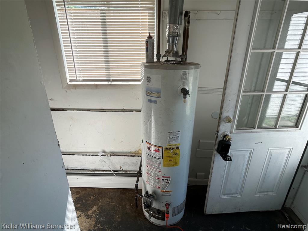 23076 Melrose Avenue Property Photo 21