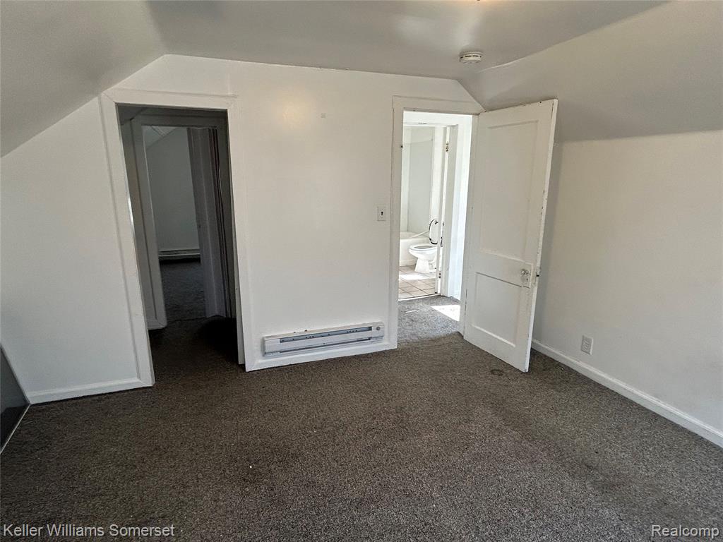 23076 Melrose Avenue Property Photo 27