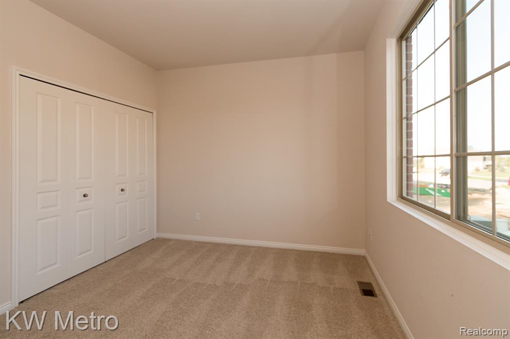34632 John Bartley Circle Property Photo 9