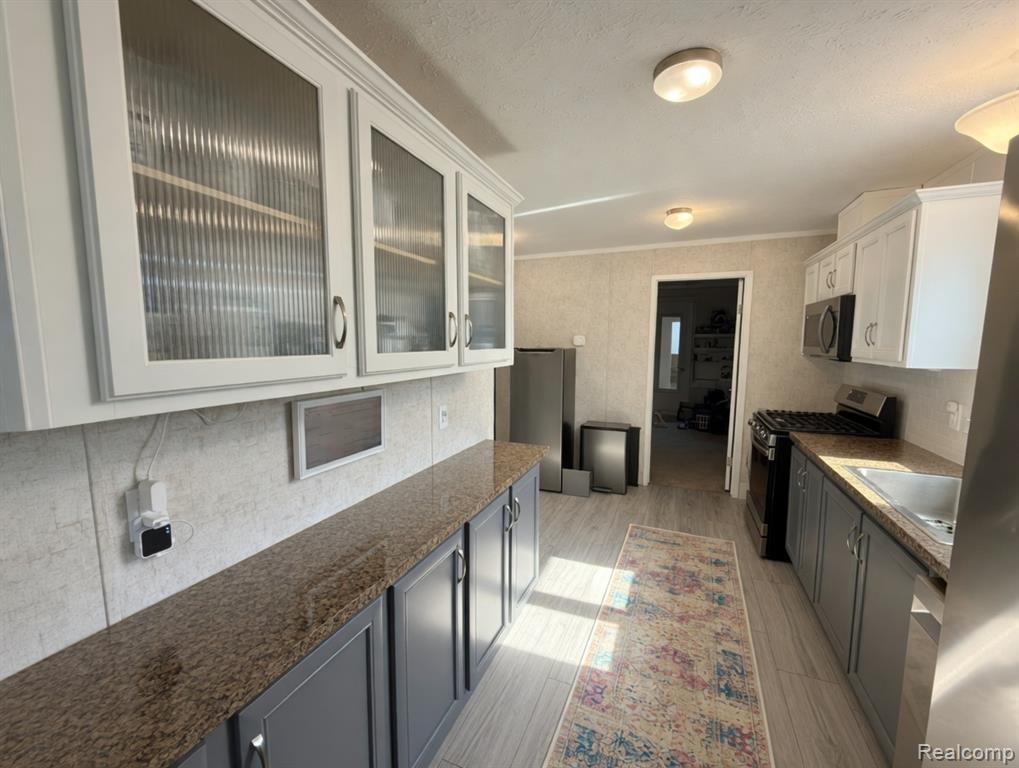 1567 Ocher St. Property Photo 6