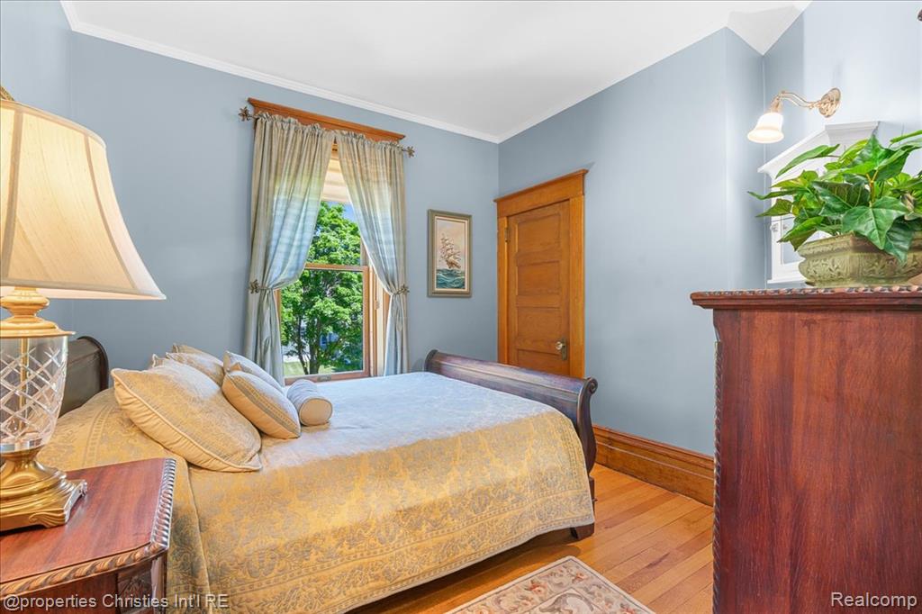 303 S State Avenue Property Photo 51