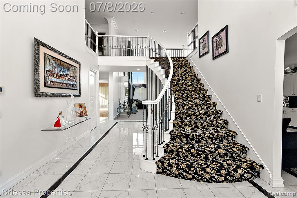12984 Azure Drive Property Photo 9