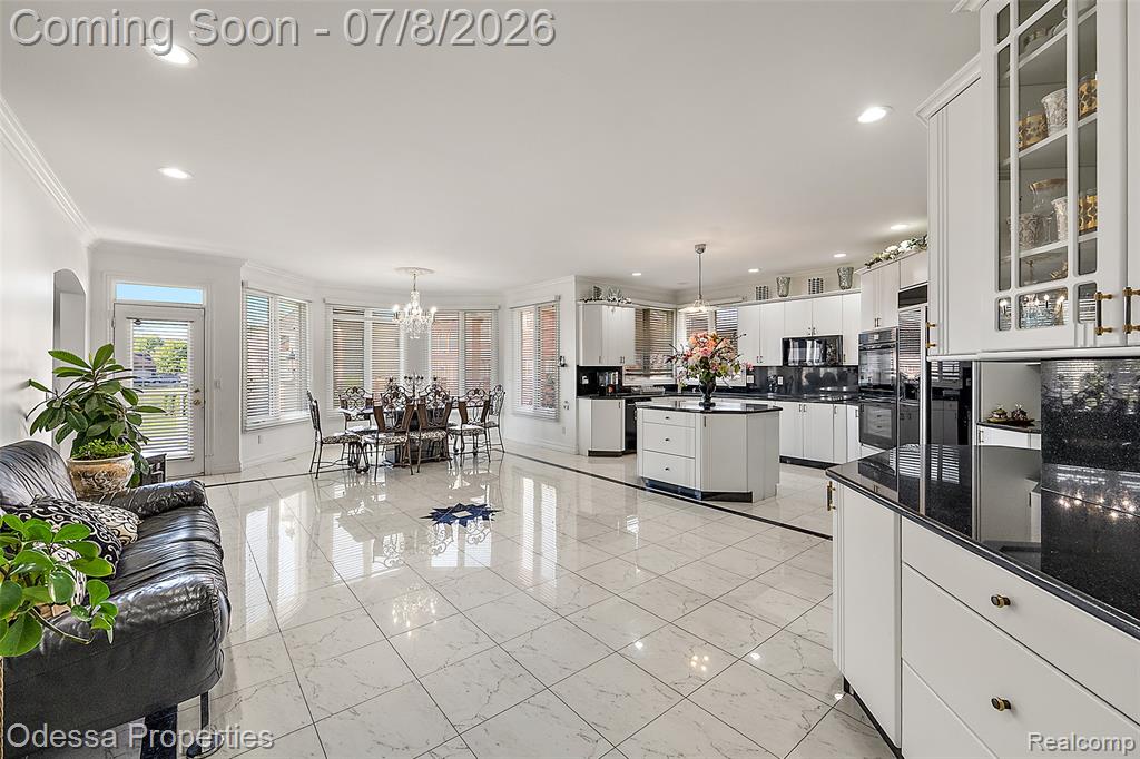12984 Azure Drive Property Photo 15