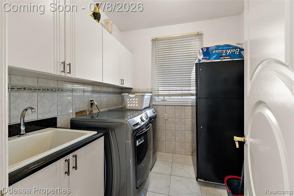 12984 Azure Drive Property Photo 31