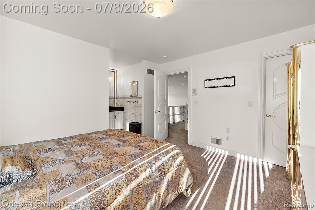 12984 Azure Drive Property Photo 40