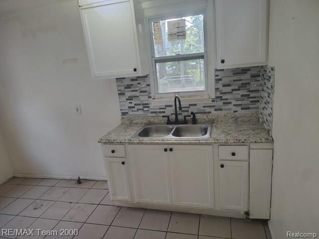 19749 Glastonbury Road Property Photo 4