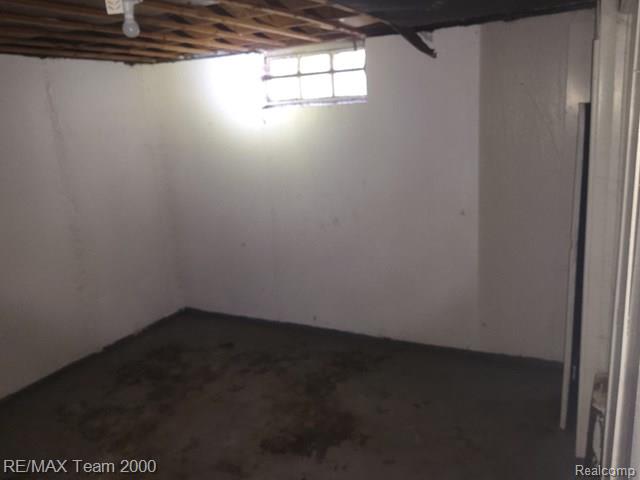 19749 Glastonbury Road Property Photo 17