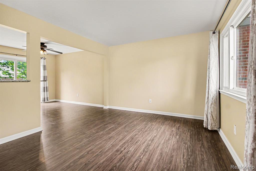 3023 Wolverine Drive Property Photo 6