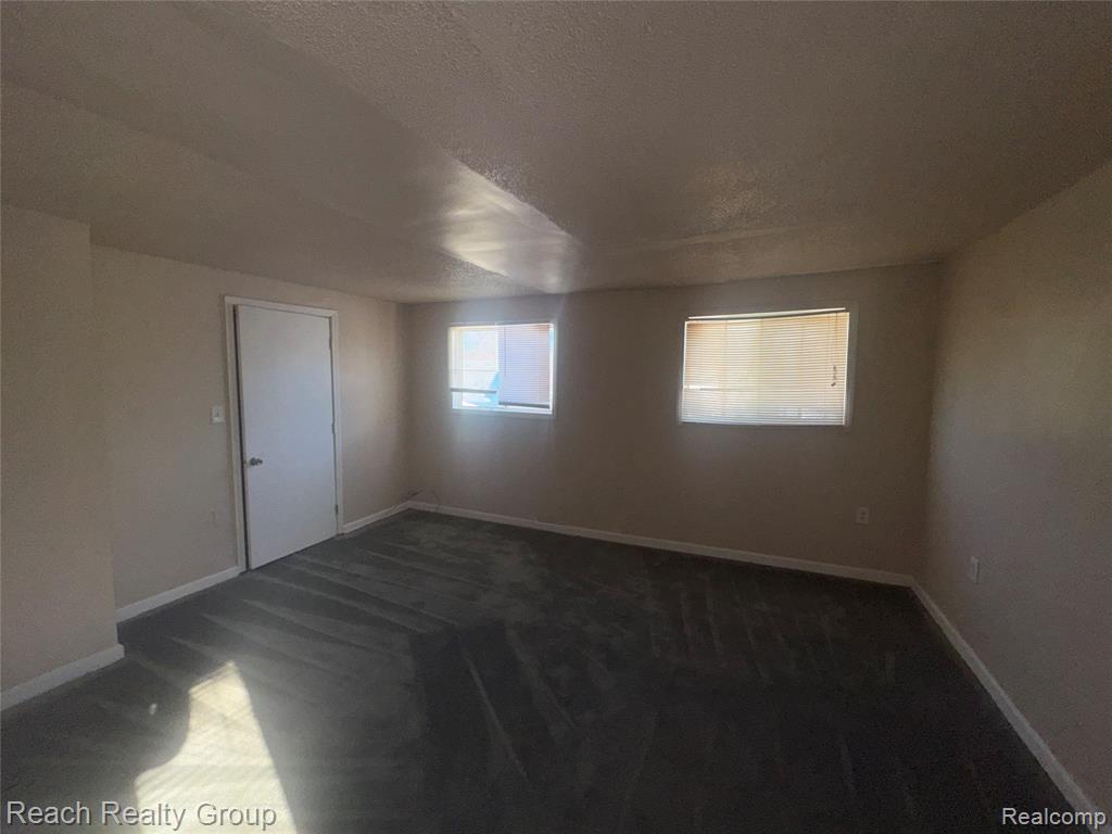 5546 Lodewyck Street Property Photo 2