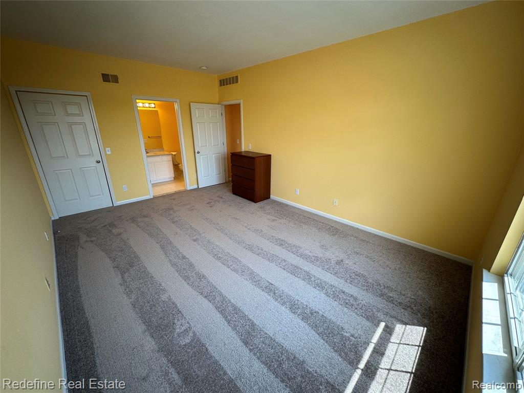 1155 Alameda Boulevard Property Photo 9