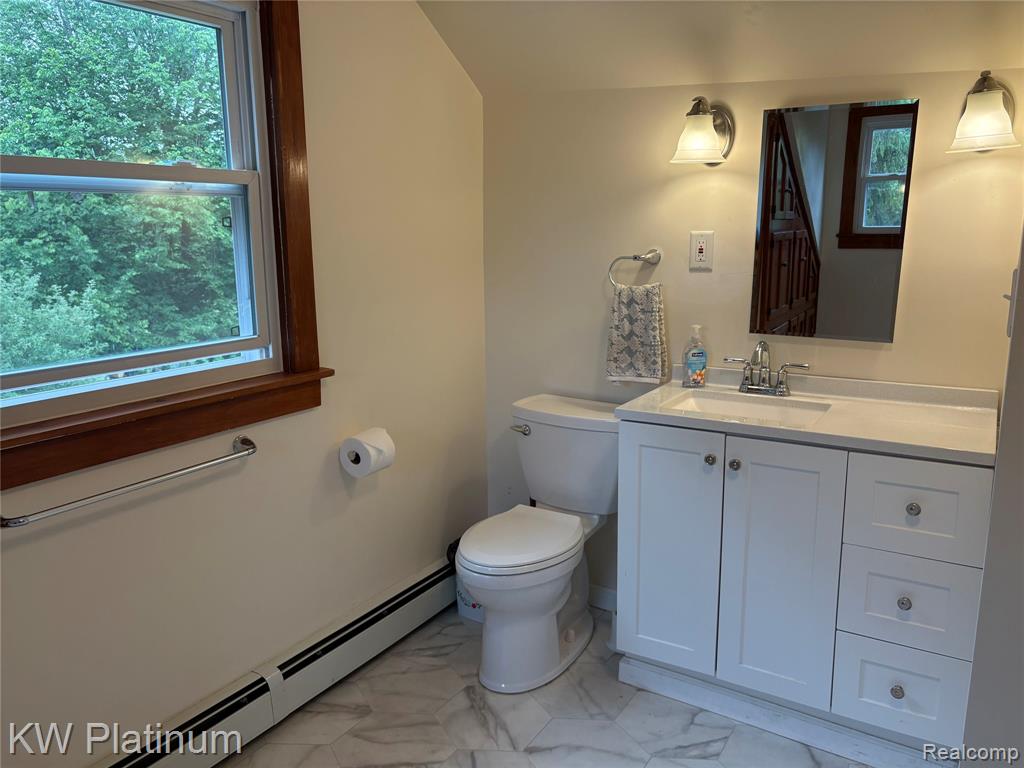 7280 North Road Property Photo 6