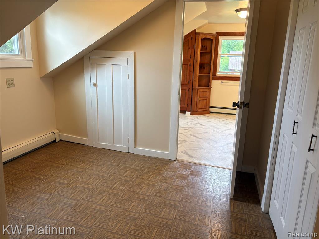 7280 North Road Property Photo 9