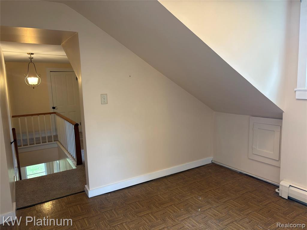 7280 North Road Property Photo 10