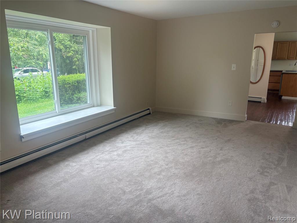 7280 North Road Property Photo 18
