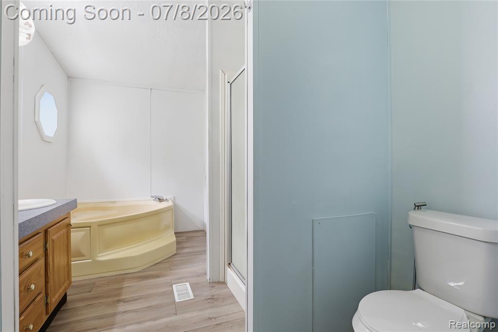 253 Park Street Property Photo 8