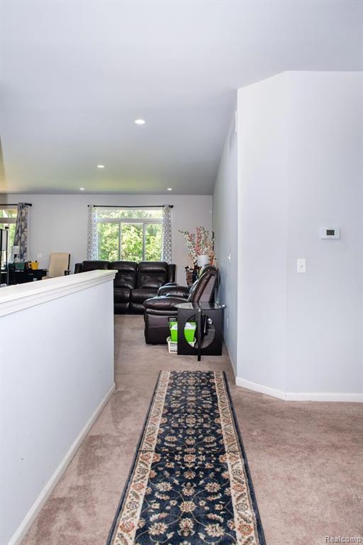 29509 Woodpark Circle Property Photo 4