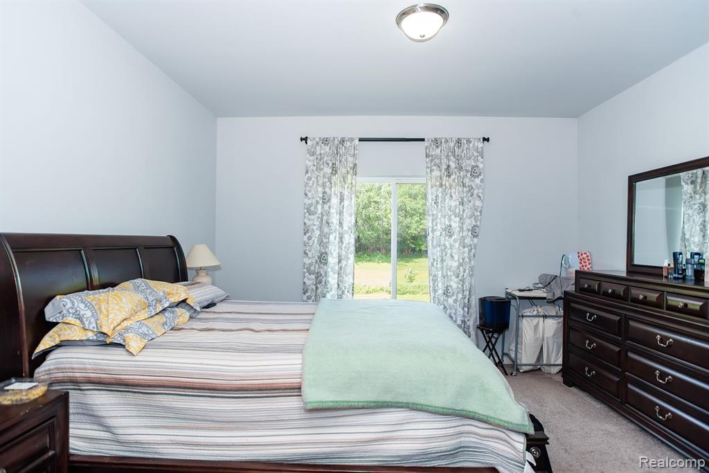 29509 Woodpark Circle Property Photo 10